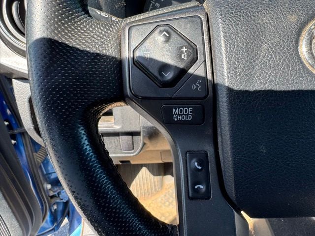 2016 Toyota Tacoma SR V6