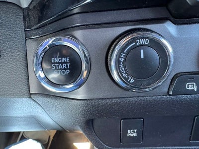 2016 Toyota Tacoma SR V6