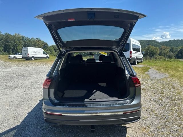 2024 Volkswagen Tiguan 2.0T Wolfsburg Edition