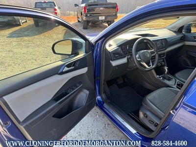 2023 Volkswagen Taos 1.5T SE