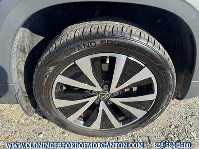 2023 Volkswagen Taos 1.5T SE