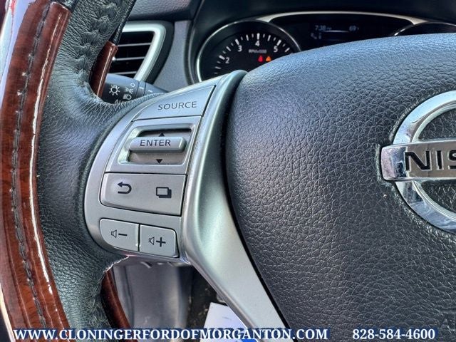 2016 Nissan Rogue SL