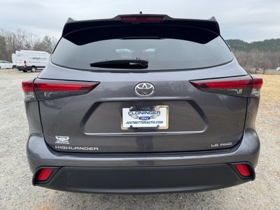 2024 Toyota Highlander LE