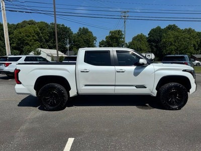 2024 Toyota Tundra Hybrid Platinum