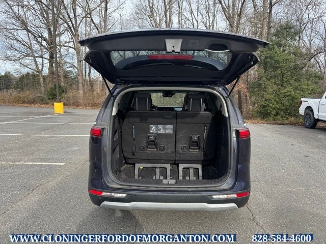 2023 Kia Carnival LX