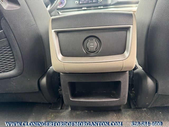 2023 Kia Carnival LX