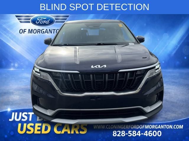 2023 Kia Carnival LX