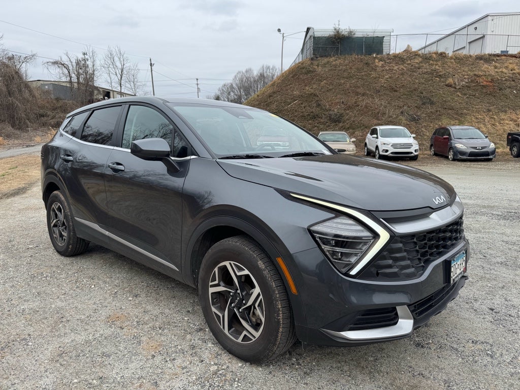 2024 Kia Sportage LX