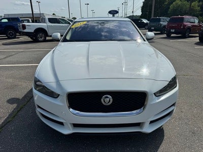 2017 Jaguar XE 25t