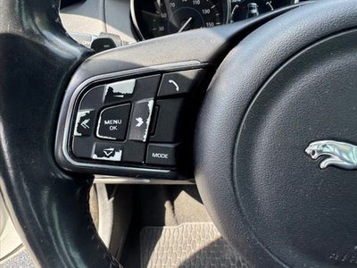 2017 Jaguar XE 25t
