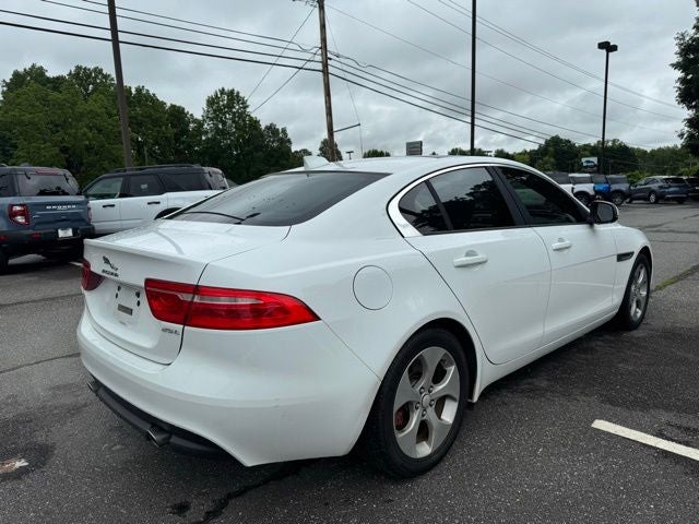 2017 Jaguar XE 25t