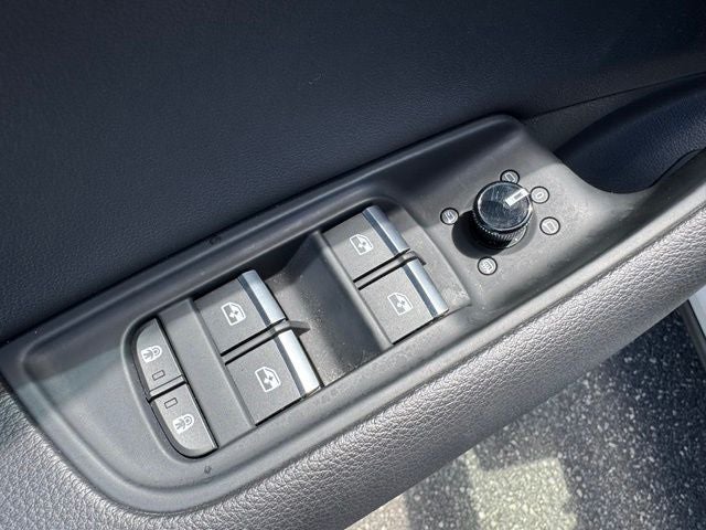 2023 Audi Q8 55 Premium quattro