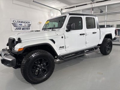 2022 Jeep Gladiator Willys