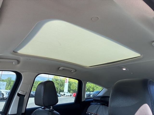 2017 Ford C-Max Hybrid Titanium