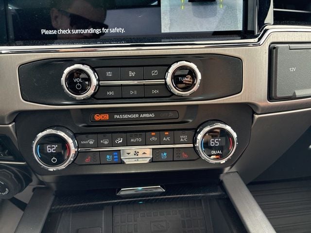 2022 Ford F-250SD Platinum