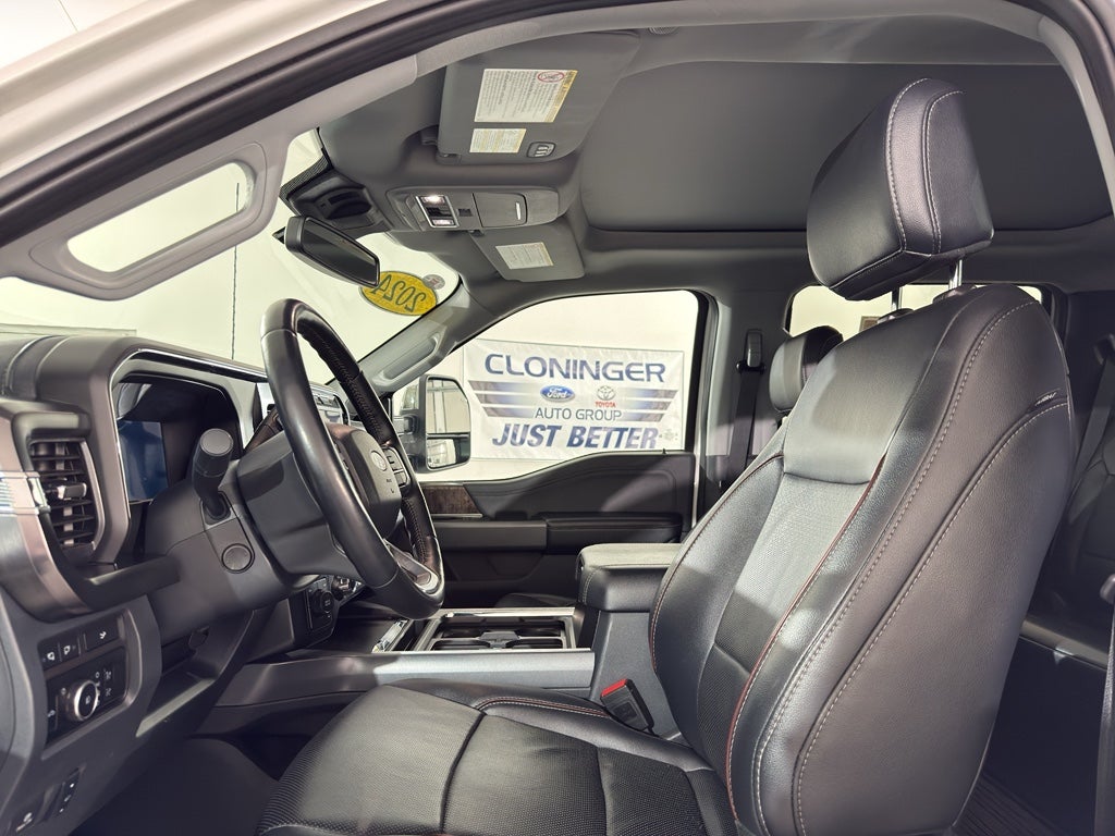 2024 Ford F-350 LARIAT