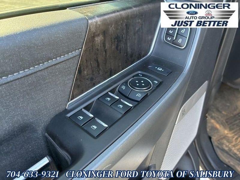 2023 Ford F-350 LARIAT