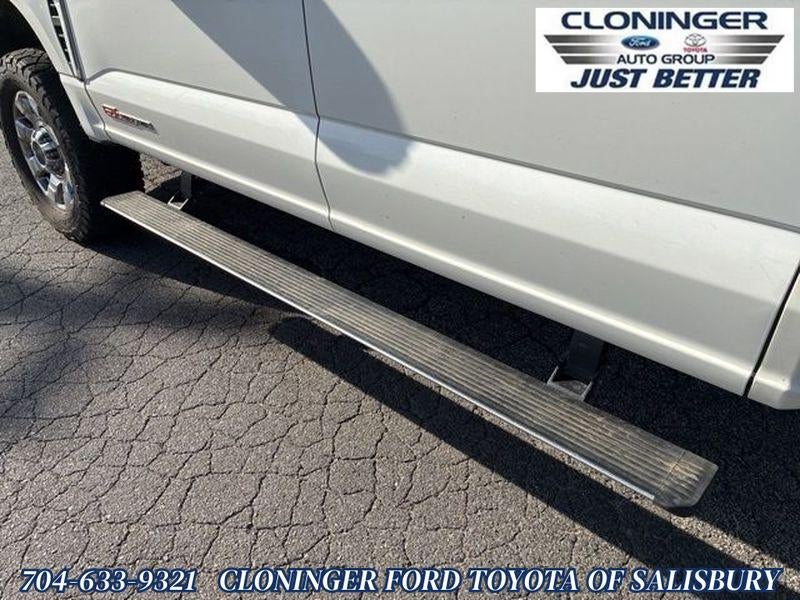 2023 Ford F-350 LARIAT