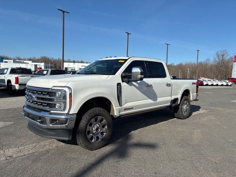 2023 Ford F-350 LARIAT