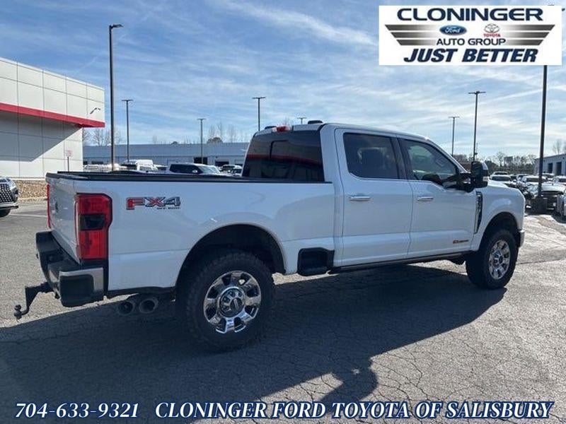 2023 Ford F-350 LARIAT