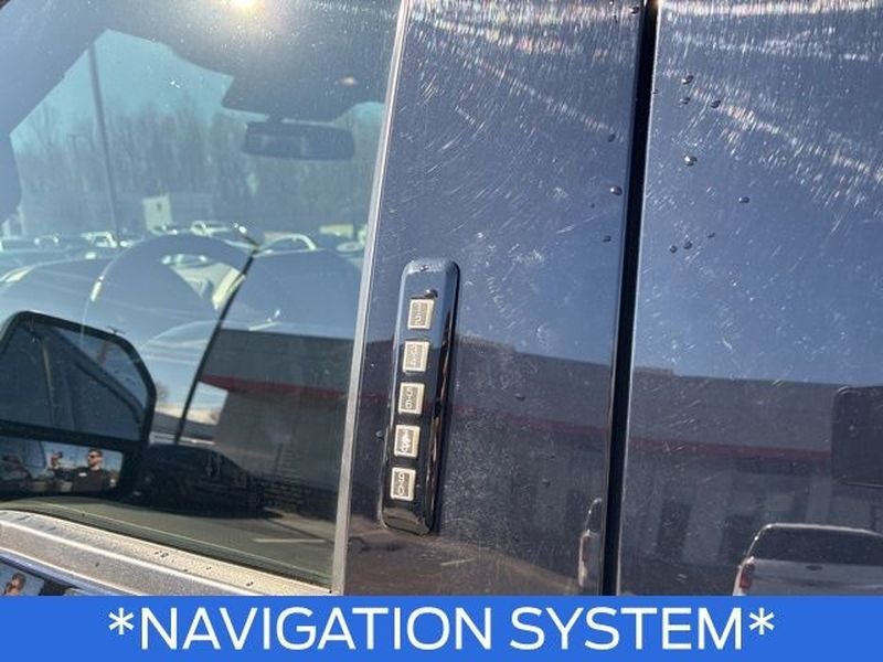 2022 Ford F-350 LARIAT