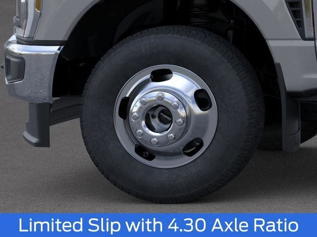 2026 Ford F-350SD Lariat DRW
