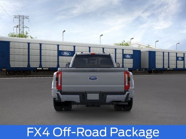 2026 Ford F-350SD Lariat DRW