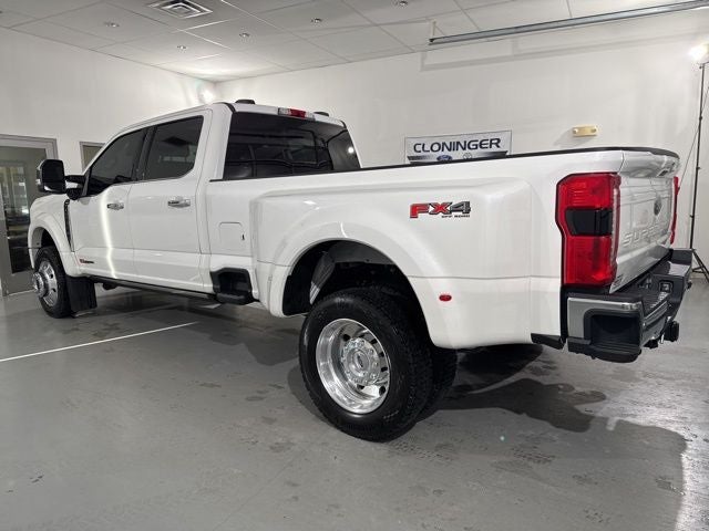 2024 Ford F-450SD Lariat DRW