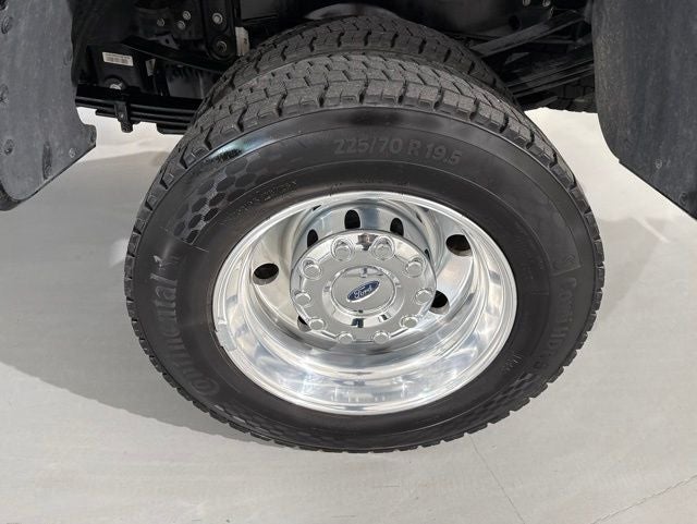 2024 Ford F-450SD Platinum