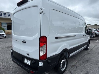2025 Ford Transit Van Base