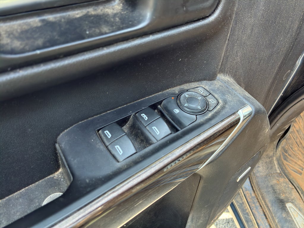 2021 Chevrolet Silverado RST