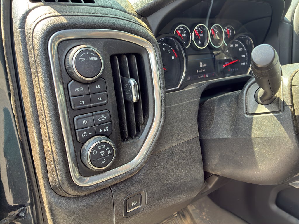 2021 Chevrolet Silverado RST