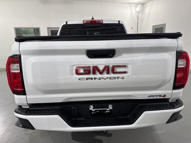 2023 GMC Canyon AT4