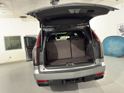 2023 Cadillac Escalade 4WD Sport Platinum