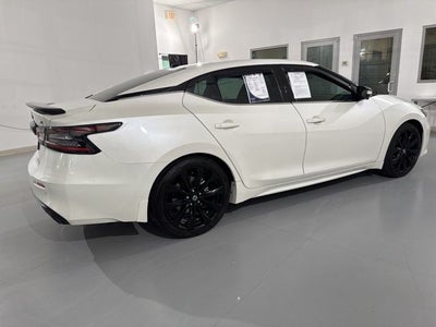 2022 Nissan Maxima SR