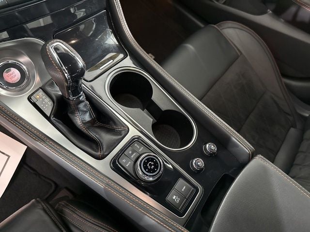 2022 Nissan Maxima SR