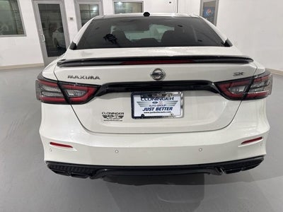 2022 Nissan Maxima SR