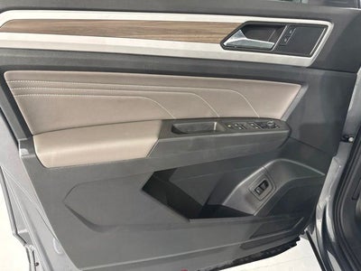 2023 Volkswagen Atlas SEL