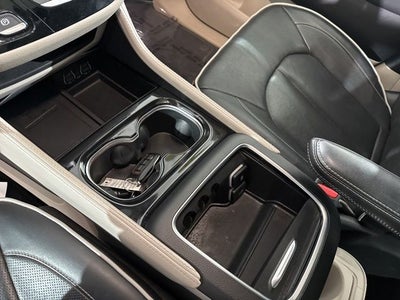 2023 Chrysler Pacifica Hybrid Limited