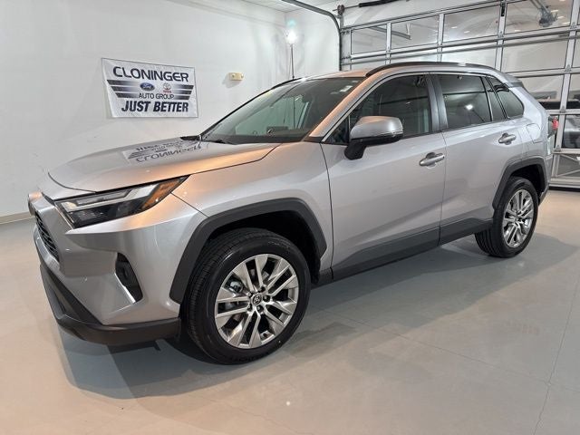 2023 Toyota RAV4 XLE Premium