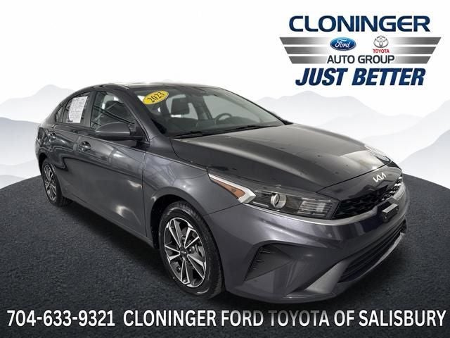 2023 Kia Forte LXS