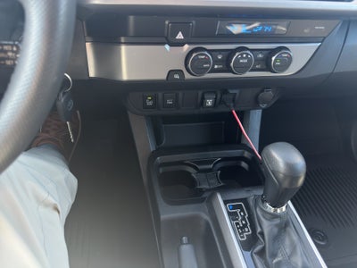 2022 Toyota Tacoma SR5