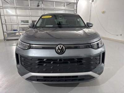 2025 Volkswagen Tiguan 2.0T SE