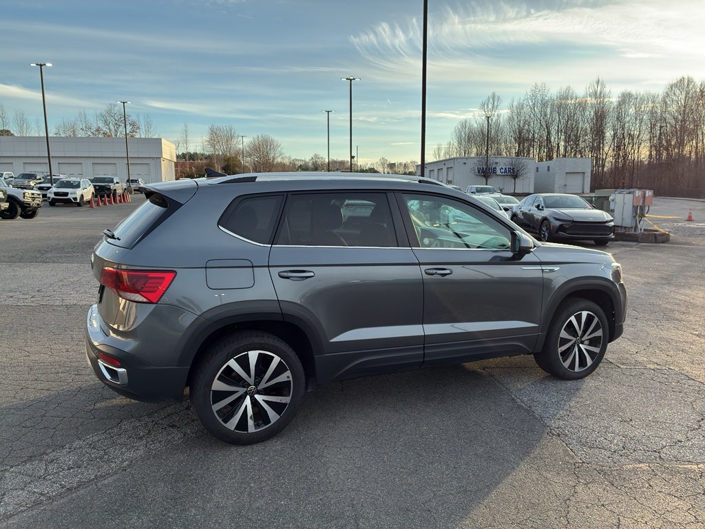 2024 Volkswagen Taos SE
