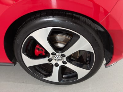 2016 Volkswagen Golf GTI SE w/Performance Package