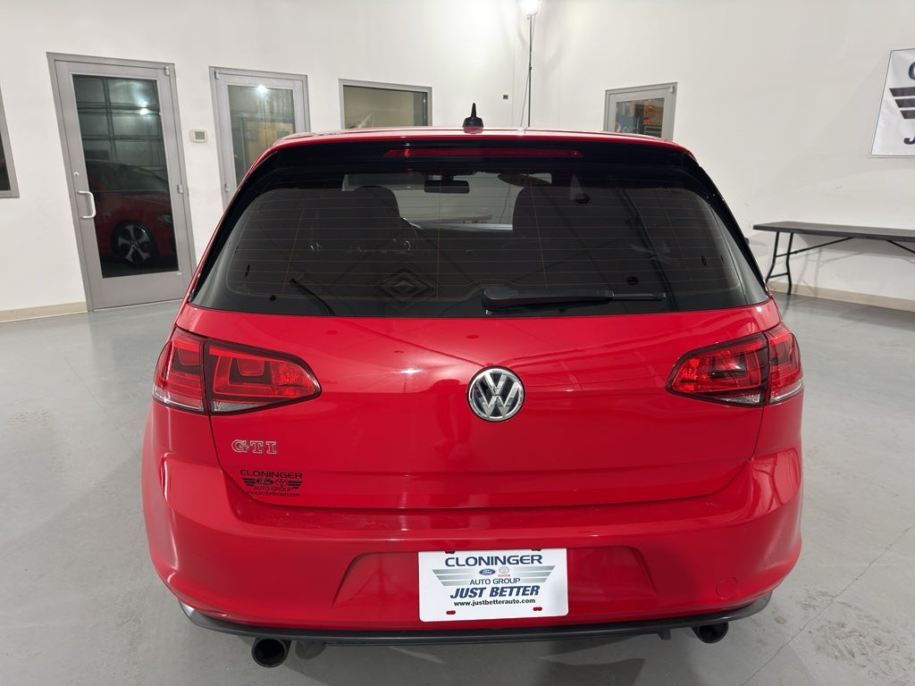 2016 Volkswagen Golf GTI SE w/Performance Package