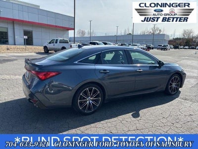 2019 Toyota Avalon Touring