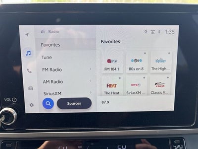 2025 Toyota Camry Hybrid SE