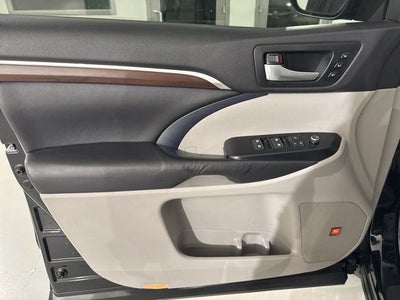 2016 Toyota Highlander Limited