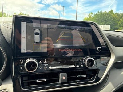 2025 Toyota Highlander Platinum